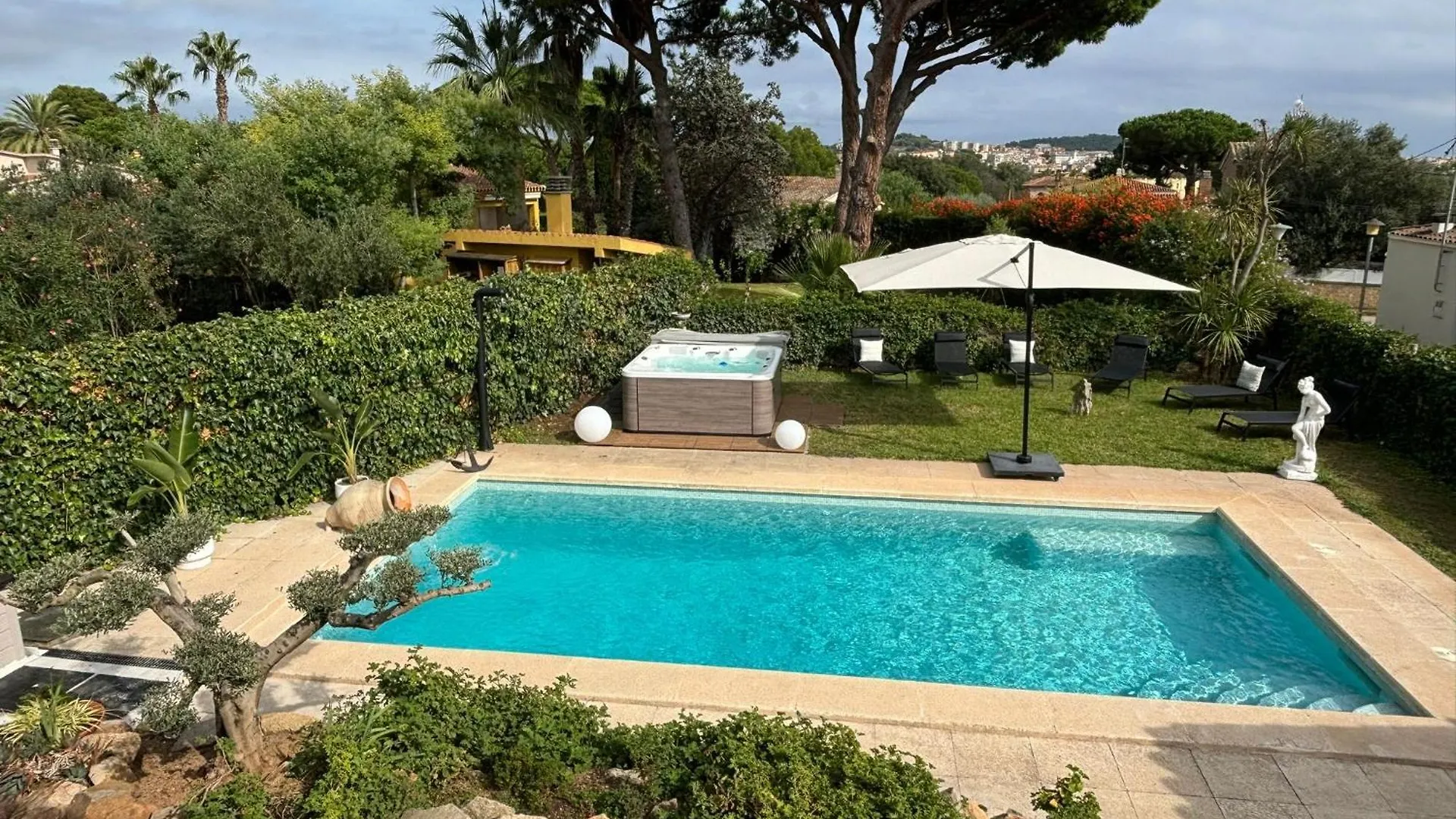Encantadora Villa Con Piscina,Spa Y Cerca De Playa Sant Antoni De Calonge 0*,